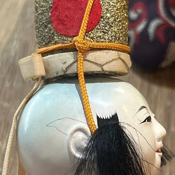 Vintage Japanese Kimekomi Doll. Kimono Doll. - Picture 7 of 15